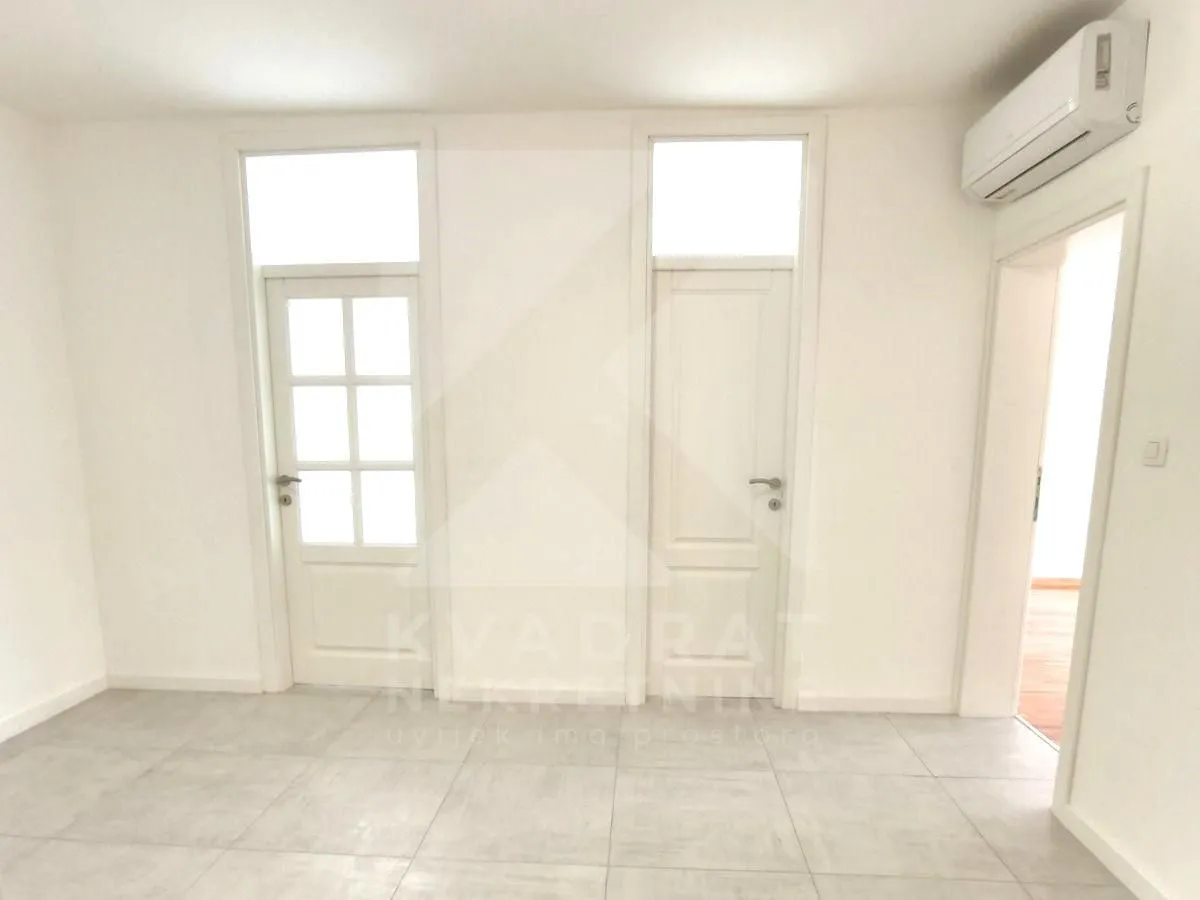 Rent, office space, 50m², Preko Morače, Podgorica