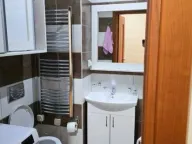 Izdavanje, jednosoban stan, 55m², Centar, Podgorica - image 3