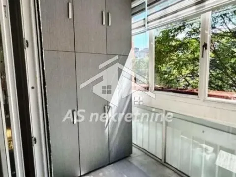 Izdavanje, četvorosoban stan, 94m², Lion, Zvezdara Sve Podlokacije - image 14
