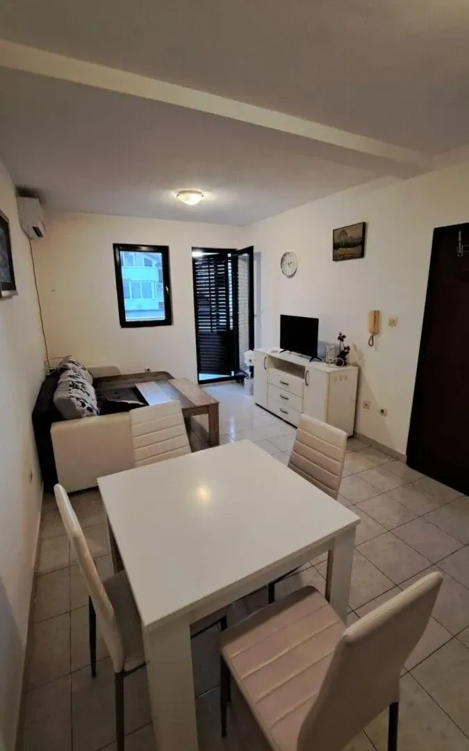 Prodaja, stan, 40m², Babilonija, Budva