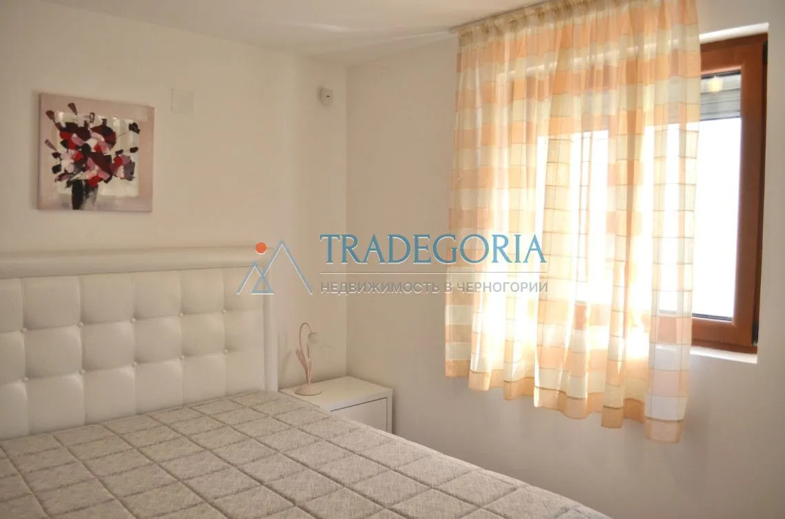 Prodaja, dvosoban stan, 68m², Dobra Voda, Bar