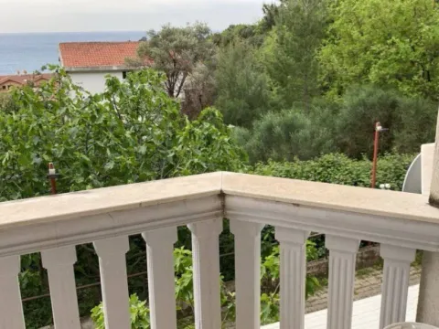 Sale, one bedroom apartment, 36m², Petrovac, Budva - image 1