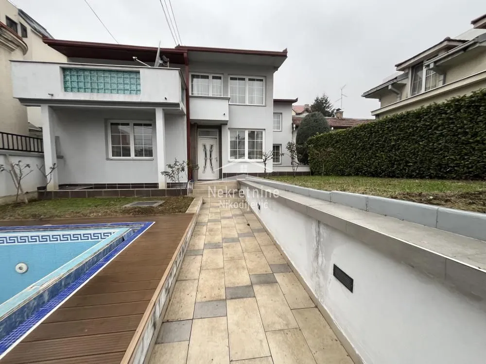 Rent, house, 220m², Savski Venac, Beograd