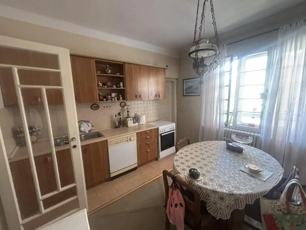 Prodaja, trosoban stan, 98m², Čukarica, Beograd