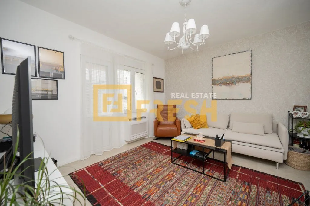 Sale, house, 180m², Dalmatinska ulica, Podgorica