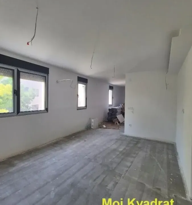Prodaja, trosoban stan, 78m², Južni Bulevar, Vračar Sve Podlokacije
