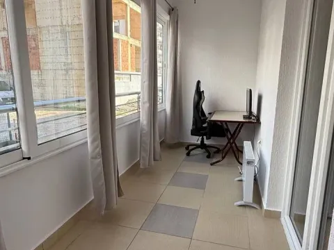 Rent, one bedroom apartment, 58m², Centar, Budva - image 9