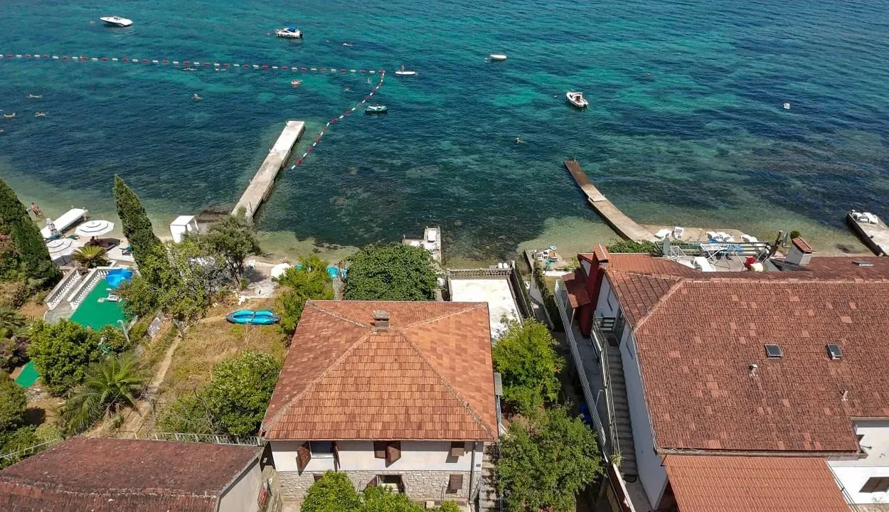 Sale, house, 120m², Sutorina, Herceg Novi