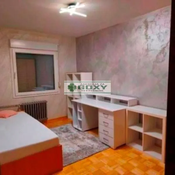 Prodaja, dvosoban stan, 75m², Novi Beograd Blok 61, Novi Beograd Sve Podlokacije