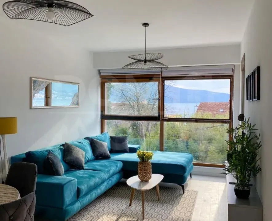 Rent, one bedroom apartment, 40m², Tivat, Crna Gora