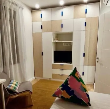 Rent, three bedroom apartment, 70m², Centar, Tivat - image 6