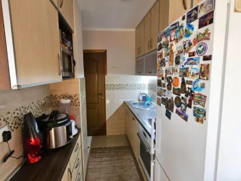 Prodaja, jednosoban stan, 58m², Stari Aerodrom, Podgorica - image 3