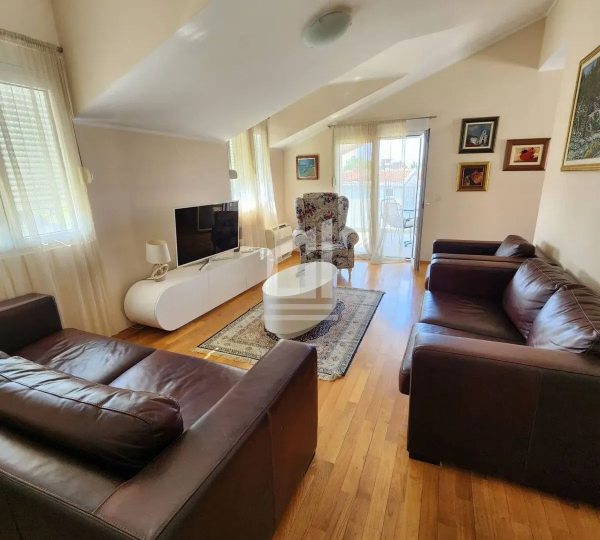 Prodaja, dvosoban stan, 89m², Gorica C, Podgorica