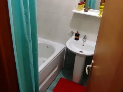 Izdavanje, jednosoban stan, 38m², Stari Aerodrom, Podgorica - image 5