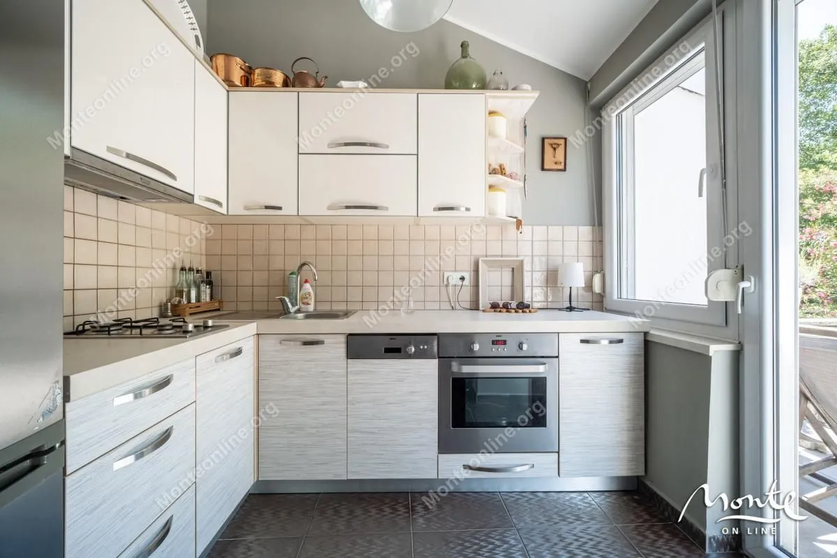 Prodaja, jednosoban stan, 33m², Krašići, Tivat