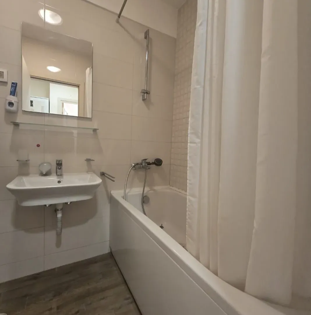 Rent, one bedroom apartment, 46m², City Kej, Podgorica
