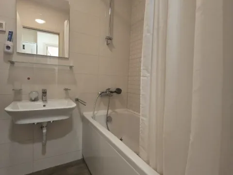 Rent, one bedroom apartment, 46m², City Kej, Podgorica - image 7