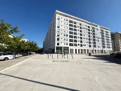 Izdavanje, dvosoban stan, 75m², Tološka šuma, Podgorica - image 2