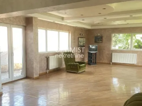 Three Bedroom Apartment for Sale, 118m2, Petlovo Brdo, Beograd