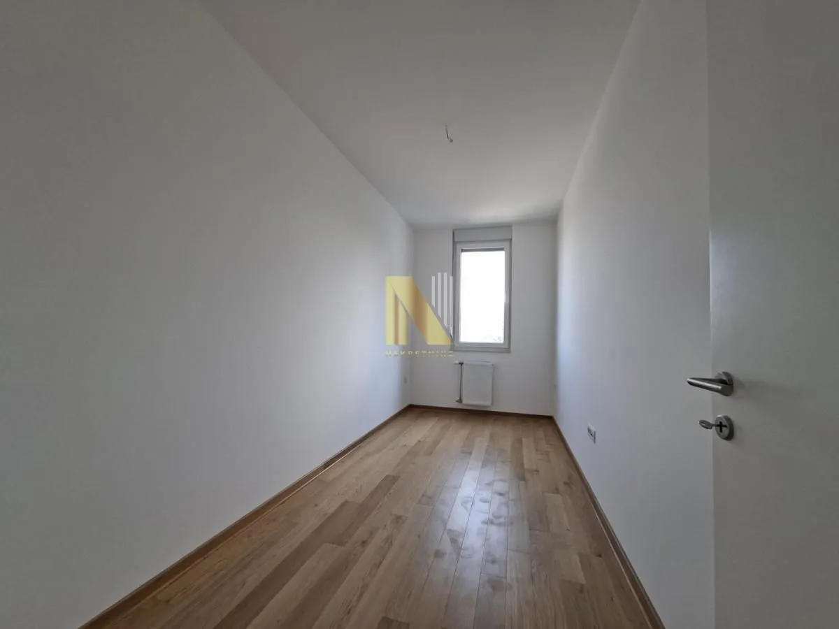 Prodaja, četvorosoban stan, 75m², Podbara, Novi Sad Sve Podlokacije