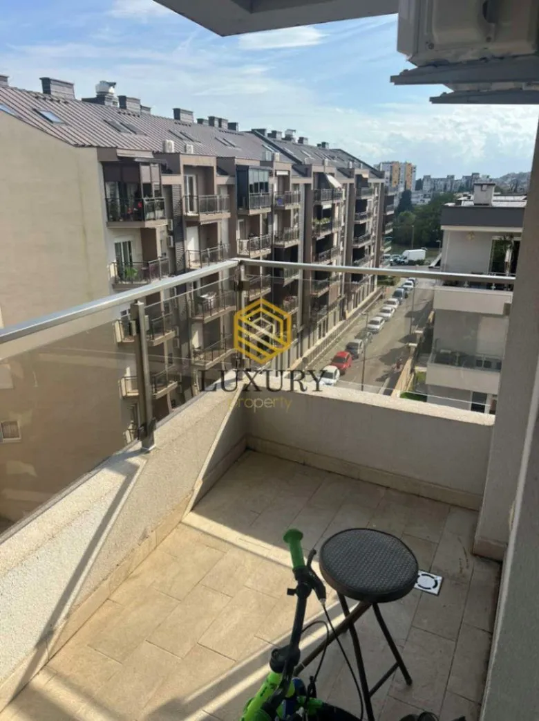Prodaja, dvosoban stan, 72m², Ljubović, Podgorica