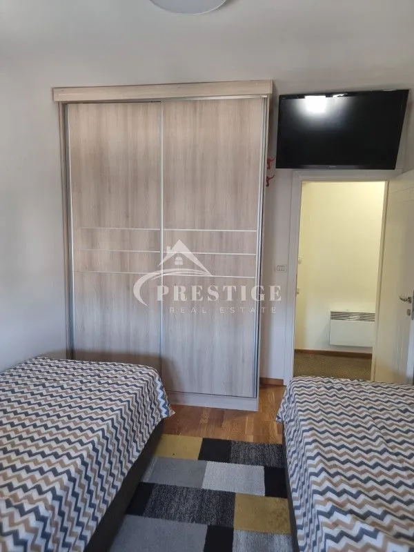 Rent, two bedroom apartment, 68m², City Kvart, Podgorica