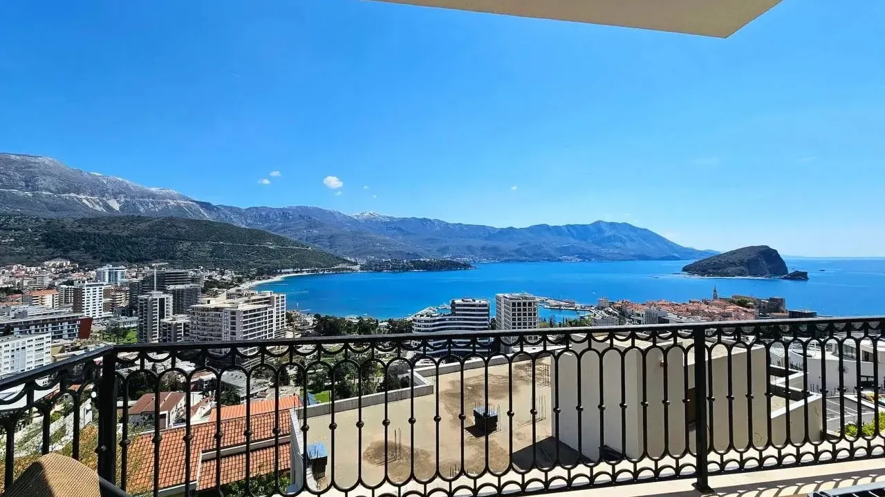 Sale, two bedroom apartment, 73m², Centar, Budva