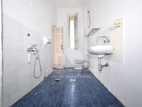 Rent, one bedroom apartment, 70m², Centar, Podgorica - image 6