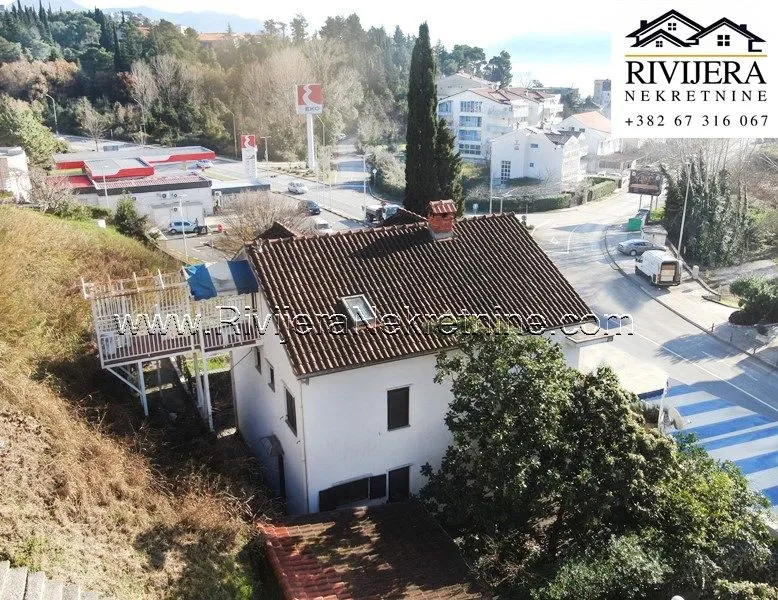 Prodaja, kuća, 250m², Igalo, Herceg Novi