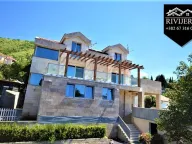 Prodaja, kuća, 380m², Donja Lastva, Tivat - image 1