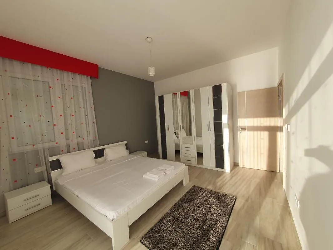 Sale, four bedroom apartment, 201m², Dobra Voda, Budva