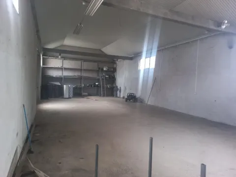 Izdavanje, poslovni prostor, 385m², Krnjaca, Palilula Sve Podlokacije - image 4