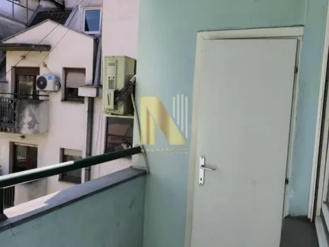 Izdavanje, garsonjera, 30m², Podbara, Novi Sad Sve Podlokacije - image 6