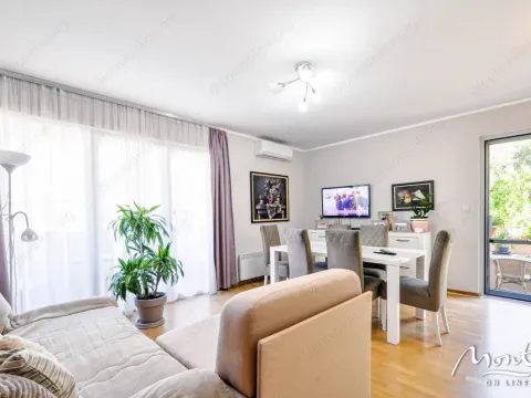Sale, one bedroom apartment, 50m², Tivat, Crna Gora