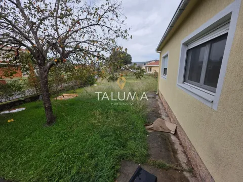 Sale, house, 144m², Rogami, Podgorica - image 10