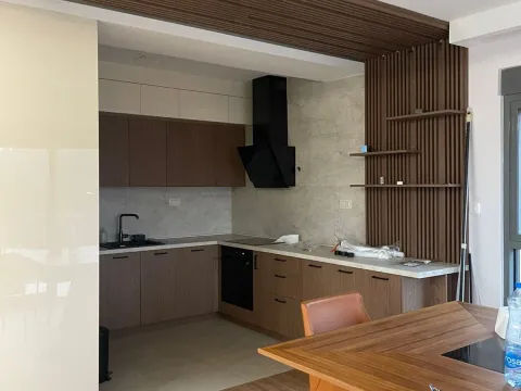 Rent, house, 300m², Vranići, Podgorica - image 13