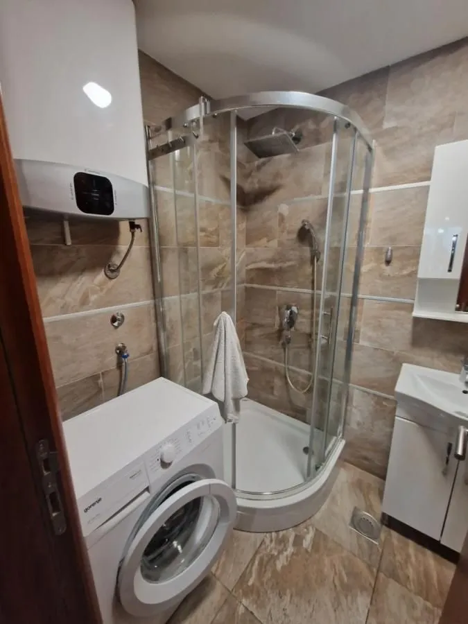 Rent, one bedroom apartment, 58m², Centar, Tivat