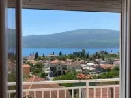 Rent, one bedroom apartment, 40m², Baošići, Herceg Novi - image 1