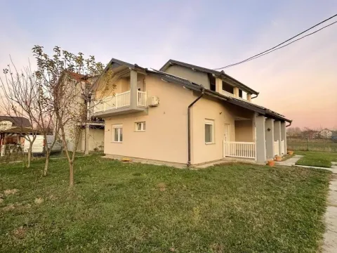 Sale, house, 201m², Veternik, Novi Sad Sve Podlokacije - image 2
