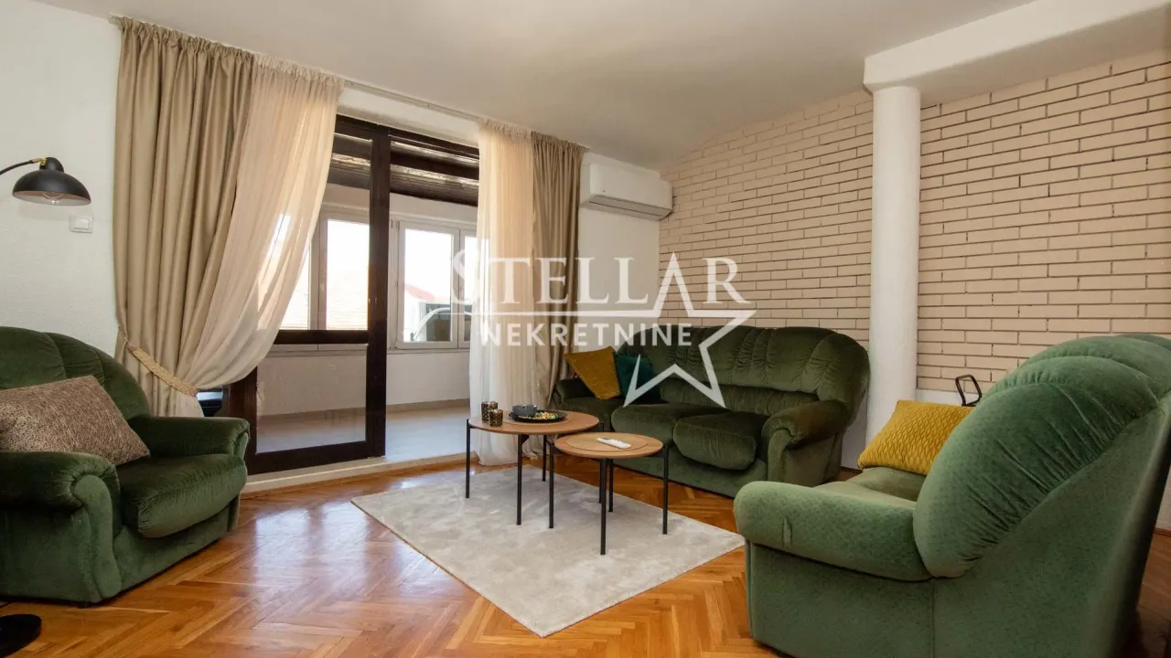 Prodaja, dvosoban stan, 75m², Centar, Podgorica