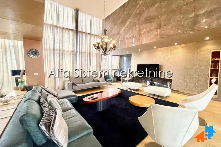 Rent, two bedroom apartment, 209m², Kalenić Pijaca, Vračar Sve Podlokacije