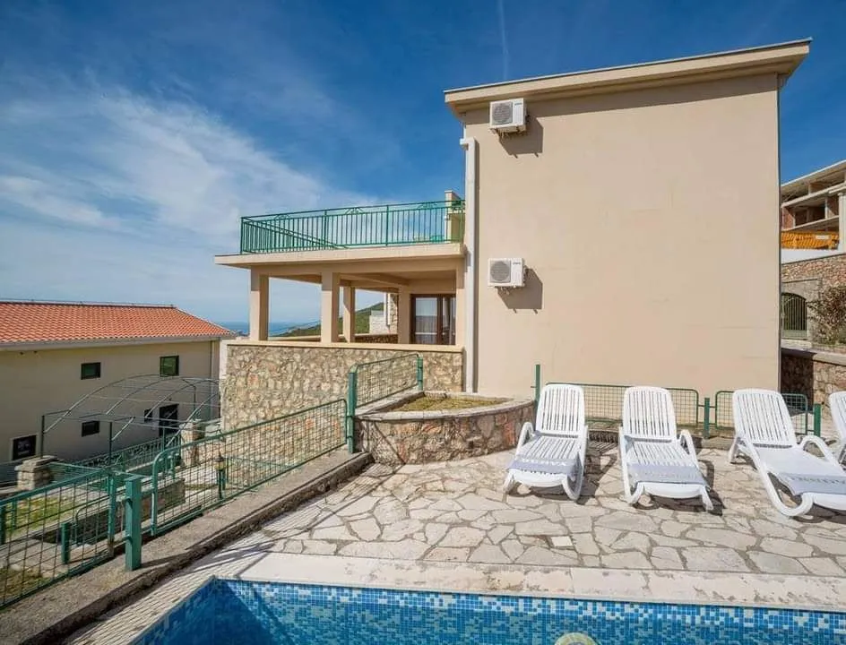 Sale, house, 147m², Krimovica, Kotor