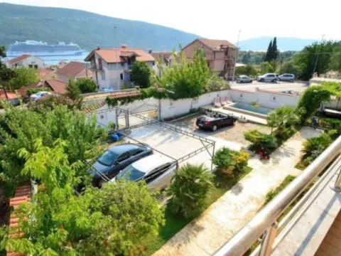 Prodaja, dvosoban stan, 72m², Đenovići, Herceg Novi - image 4
