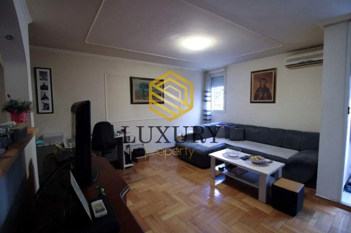 Prodaja, dvosoban stan, 82m², Blok 5, Podgorica