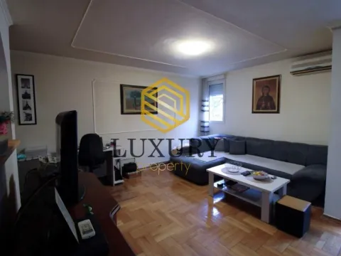 Prodaja, dvosoban stan, 82m², Blok 5, Podgorica - image 11