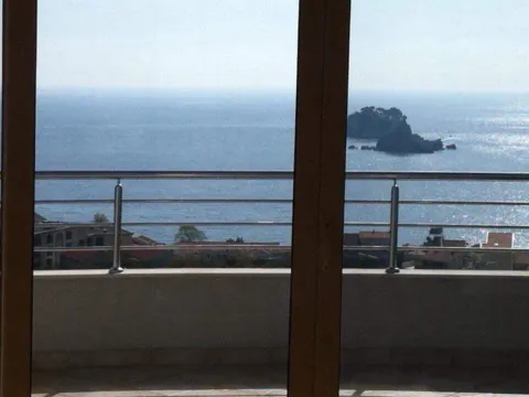 Prodaja, trosoban stan, 105m², Petrovac, Budva - image 6