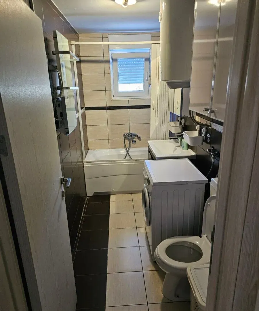 Prodaja, dvosoban stan, 80m², Zagorič, Podgorica