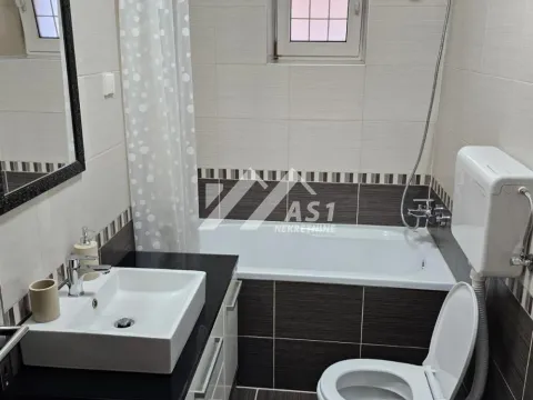 Izdavanje, trosoban stan, 60m², Novi Sad Sve Podlokacije, Novi Sad - image 7