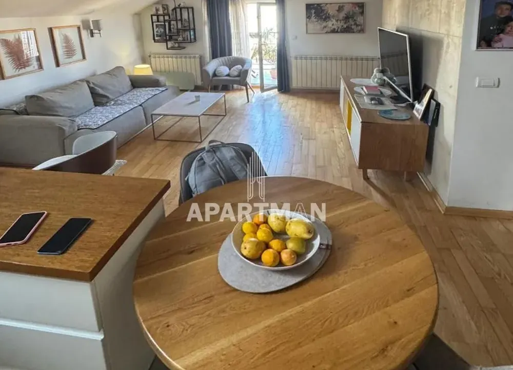 Prodaja, trosoban stan, 84m², Profesorska Kolonija, Palilula Sve Podlokacije