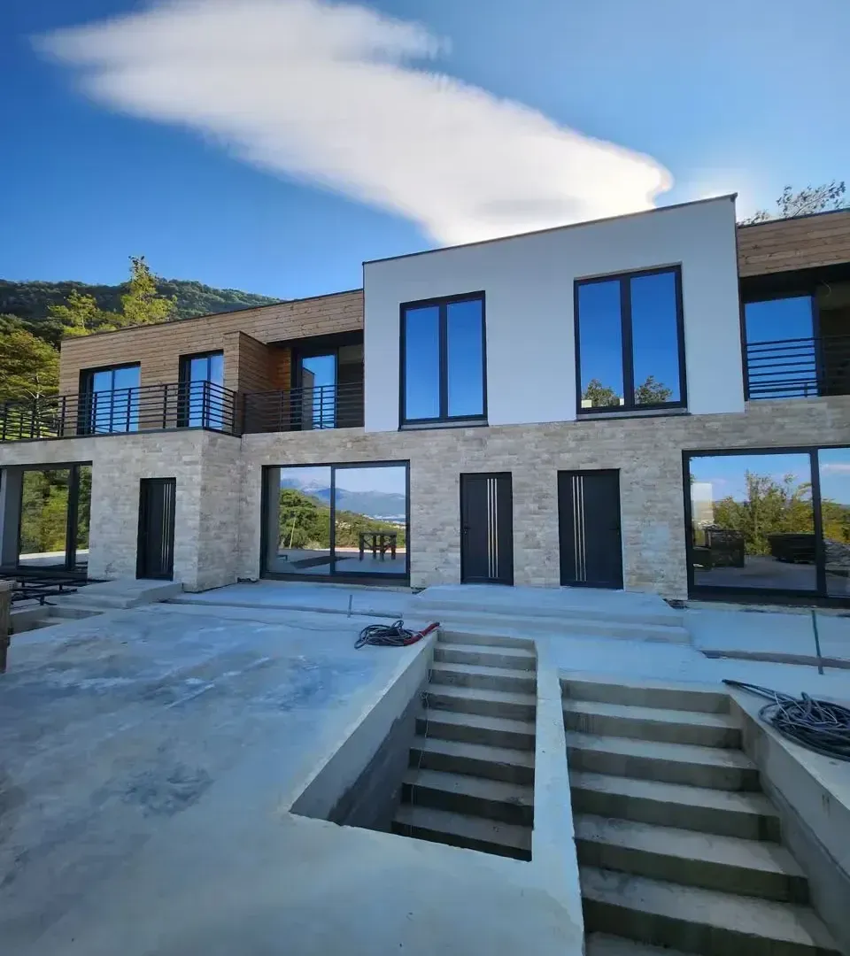 Prodaja, kuća, 113m², Tivat, Crna Gora